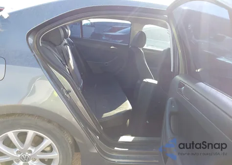 2012 Volkswagen Jetta 2.5L Se z USA, uszkodzony, nr VIN 3VWDX7AJ3CM131869